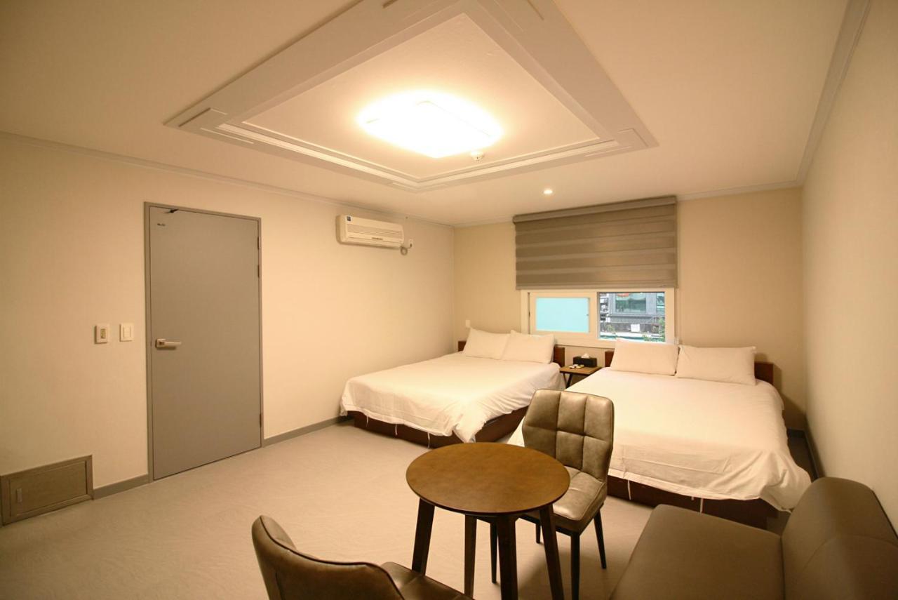 Trevi Hotel جيجو المظهر الخارجي الصورة