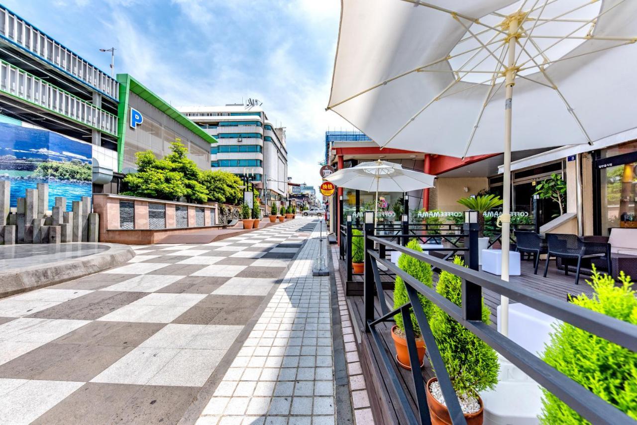 Trevi Hotel جيجو المظهر الخارجي الصورة