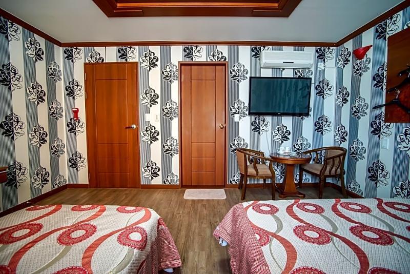 Trevi Hotel جيجو المظهر الخارجي الصورة