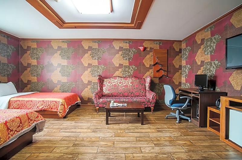 Trevi Hotel جيجو المظهر الخارجي الصورة