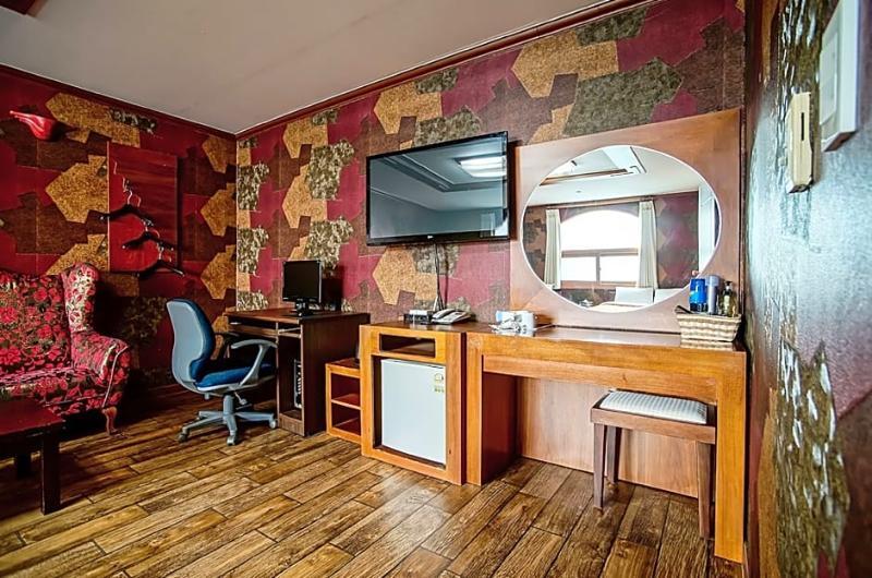 Trevi Hotel جيجو المظهر الخارجي الصورة
